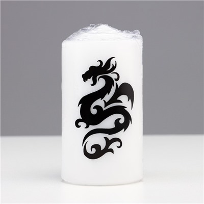 Свеча - цилиндр новогодняя "Символ года 2024", 5х10 см, белая с чёрным драконом