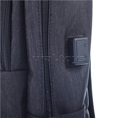 Рюкзак подростковый,1 отделение на молнии, 2 накладных и 2 боковых кармана, USB - выход, серый