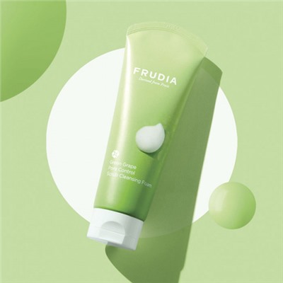 Frudia Скраб-пенка для умывания с виноградом - Green grape pore control scrub cleansing foam, 145мл