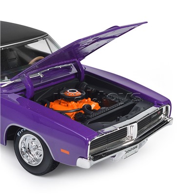 Машинка die-cast 1969 Dodge Charger R/T, 1:18,  фиолетовая, открывающиеся двери