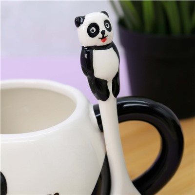 Кружка керамическая с ложкой «Funny panda», black