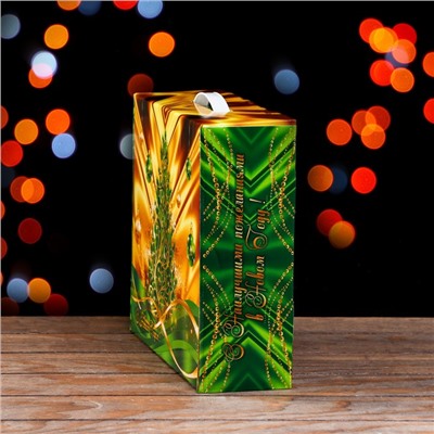 Подарочная коробка "Праздничный Шелк" в зеленом 29 х 9 х 25 см